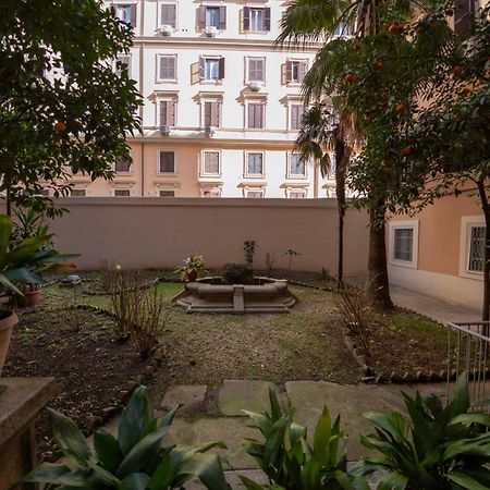 Catone Luxury Rooms Rome Exterior photo
