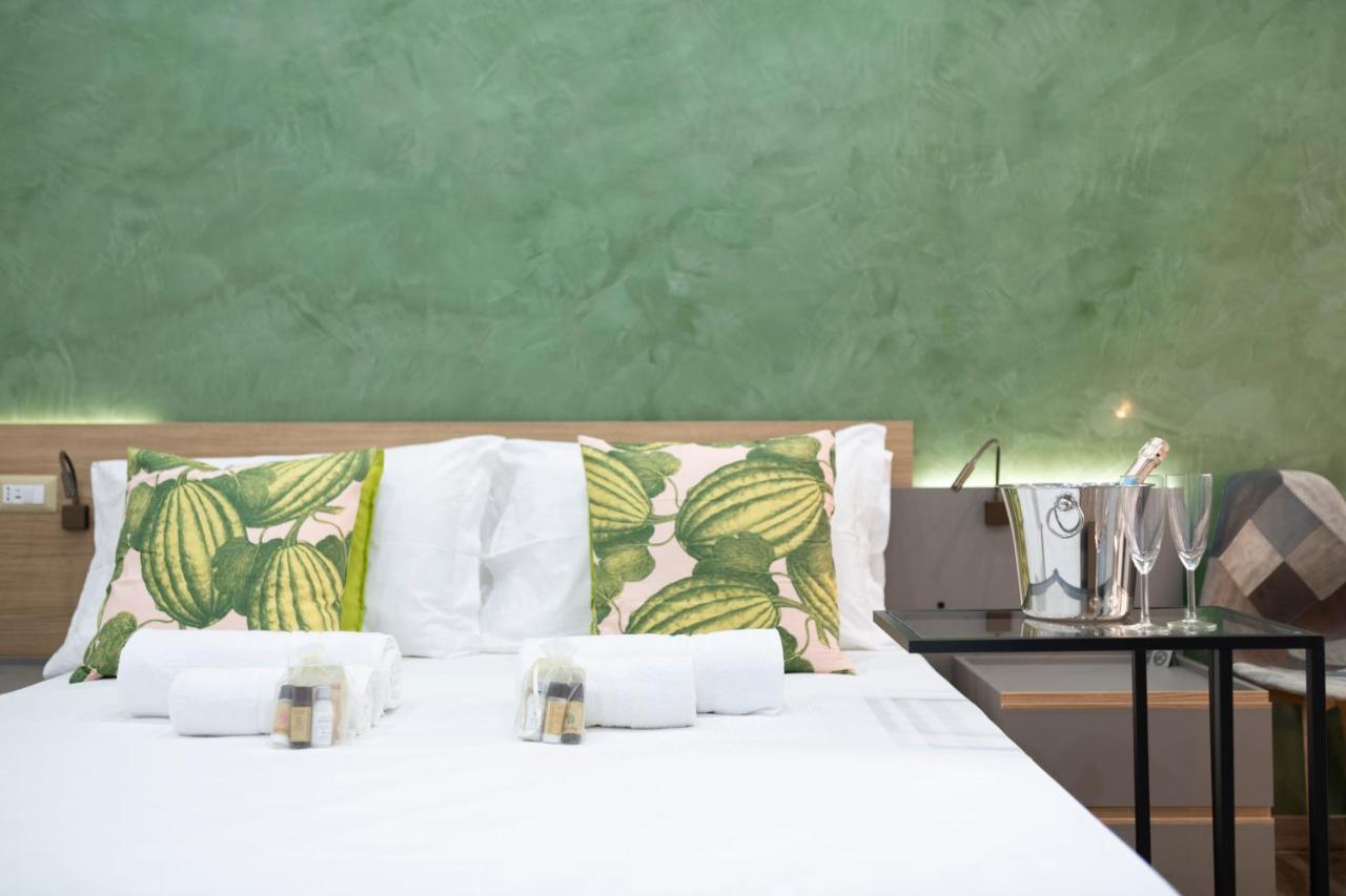 Catone Luxury Rooms Rome Exterior photo