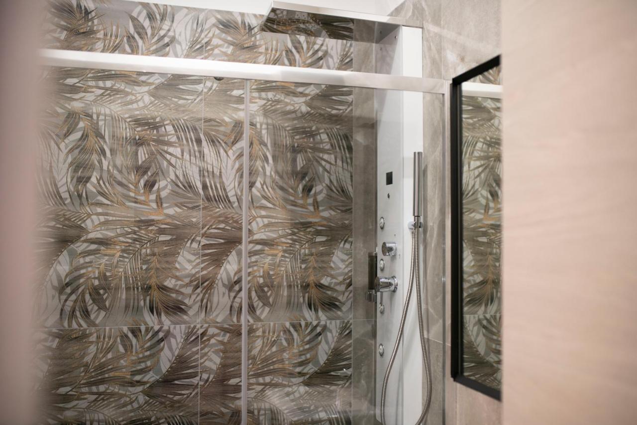 Catone Luxury Rooms Rome Exterior photo